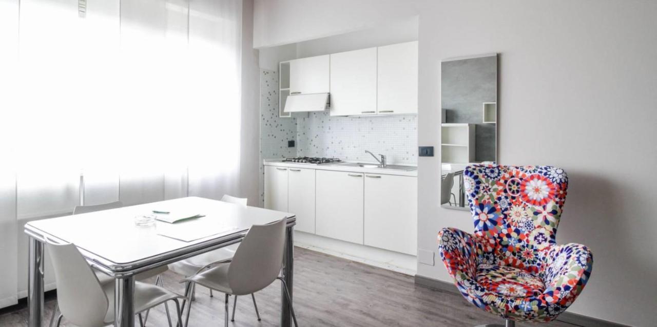Residence Hotel Torino Uno Luaran gambar