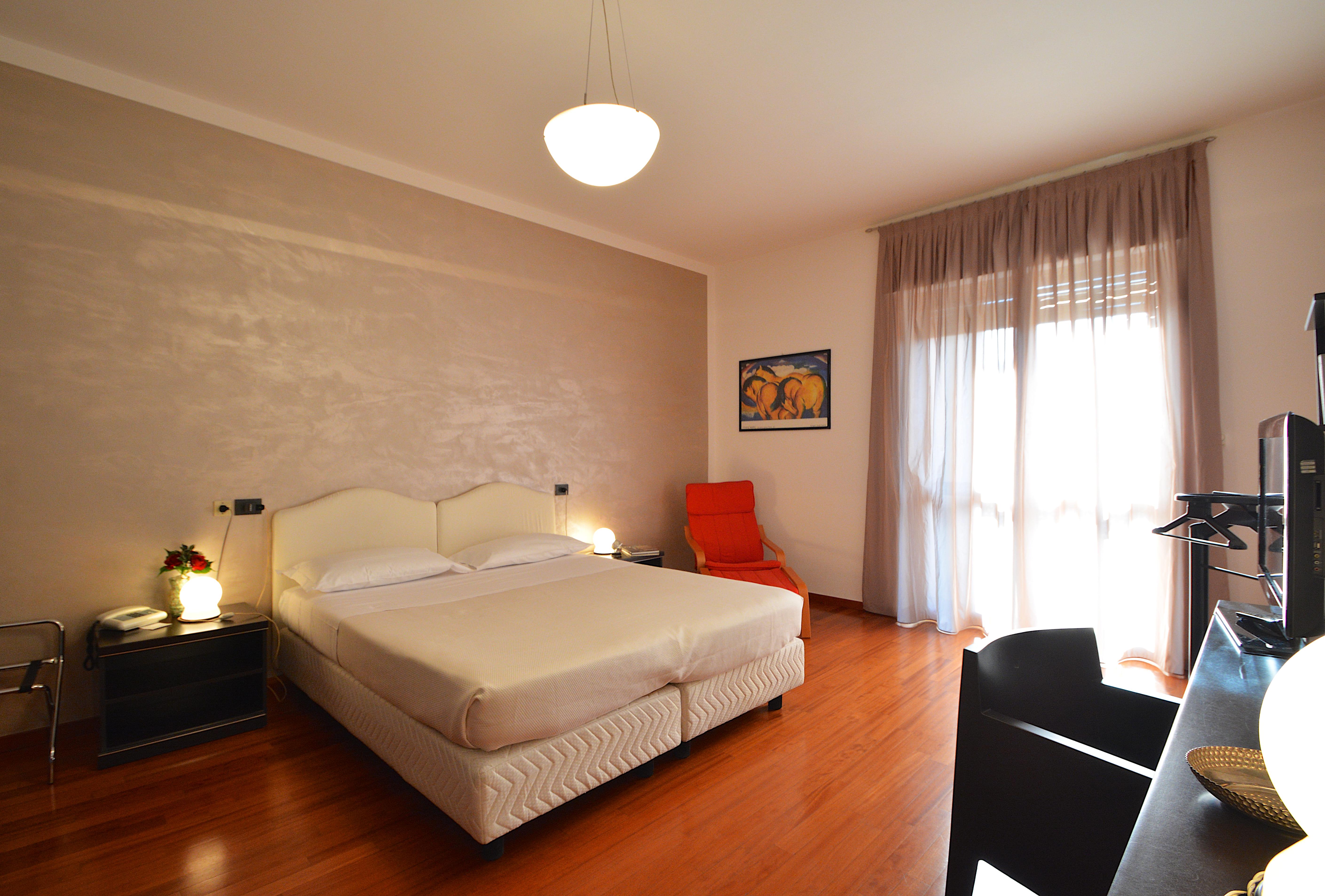 Residence Hotel Torino Uno Luaran gambar
