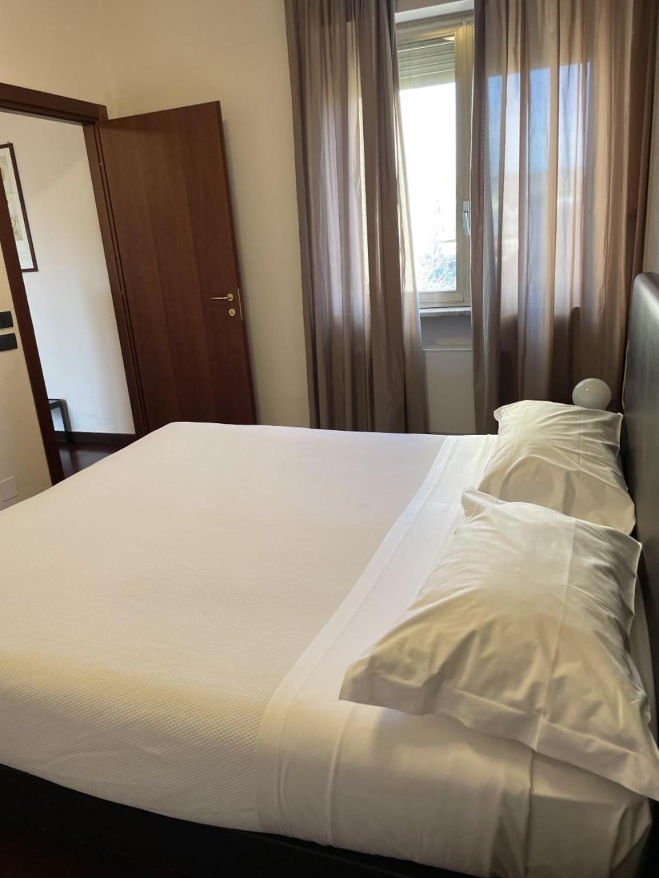 Residence Hotel Torino Uno Bilik gambar