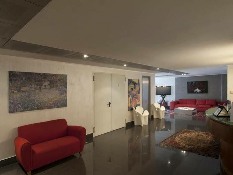 Residence Hotel Torino Uno Luaran gambar
